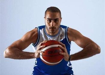 كرة سلة سموحة يعلن انتقال لاعبه إلى الأهلي