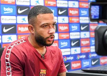 ديباي مستشهد ا بـ سواريز لا يهمني وصفي بالمتمرد