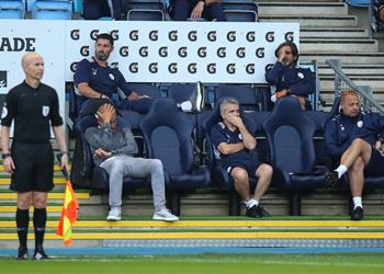 جوارديولا حارس مانشستر سيتي تعرض لارتجاج في المخ أمام بريستون