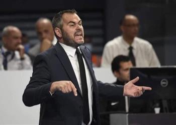 بعد رحيله عن الزمالك الأهلي يعلن تعيين أوجستي بوش مدير ا فني ا لفريق السلة