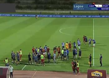 فيديو بسبب بيبي شجار عنيف في مباراة روما وبورتو الودية