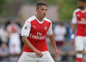 لاعب آرسنال ينتقل إلى ناد إيطالي درجة ثانية