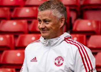 بعد ضم فاران سولشاير يوضح قراره بشأن مستقبل ثنائي دفاع مانشستر يونايتد