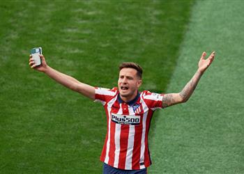 وكلاء ساؤول يتوجهون إلى إنجلترا لحسم المفاوضات مع مانشستر يونايتد وليفربول