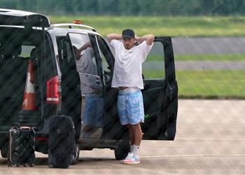 جريليش يعود إلى إنجلترا واجتماع مرتقب مع أستون فيلا لحسم مصيره