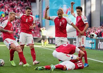 برايثوايت يروي كواليس سقوط إريكسن في يورو 2020 رأيته ميت ا