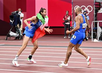 نجوم إيطاليا بعد فوز جاكوبس وتامبيري بذهبيتين في أولمبياد طوكيو أنتم الأسطورة والتاريخ