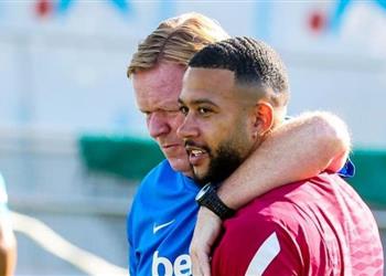 كومان ديباي لاعب يصعب الدفاع أمامه