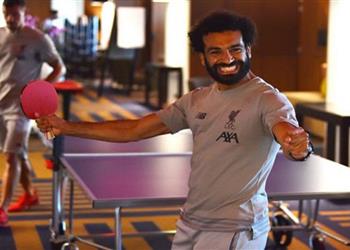 لاعب ليفربول يمكنني التغلب على أي خصم في تنس الطاولة إلا محمد صلاح