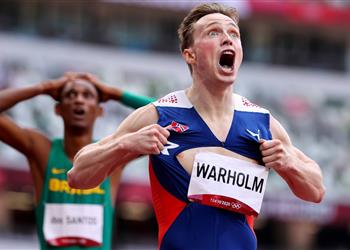 عداء نرويجي يحطم رقم أولمبي ويحرز ذهبية سباق 400 متر حواجز بأولمبياد طوكيو 2020