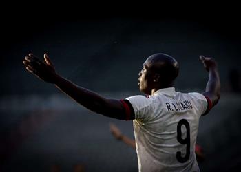 تشيلسي يرفض الاستسلام ويرفع عرضه لضم لوكاكو من إنتر ميلان