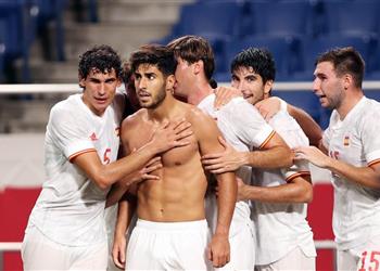 أسينسيو نريد الحصول على الميدالية الذهبية والانتقادات تتجاوز الحدود