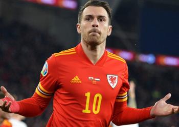 لاجازيتا ميلان ينافس أندية الدوري الإنجليزي على ضم رامسي من يوفنتوس