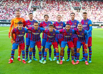 تشكيل برشلونة أمام سالزبورج بوسكيتس أساسي ا وديباي يقود الهجوم