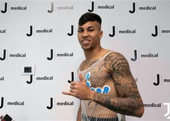 كايو خورخي يكمل الفحص الطبي في يوفنتوس