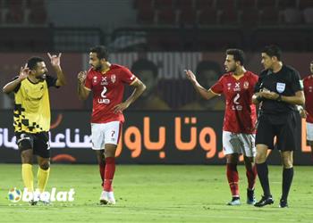 فيديو الفار يلغي هدف ا لـ محمود وحيد في مباراة الأهلي ووادي دجلة