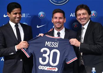 مؤتمر تقديم ميسي في باريس سان جيرمان ليو رحيلي عن برشلونة صعب والخليفي لا يوجد عذر لـ مبابي