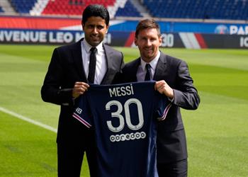 بيريز يرد على اتهامه بالتسبب في رحيل ميسي عن برشلونة