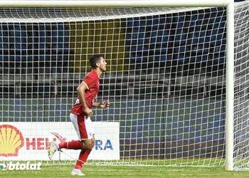 فيديو محمد شريف يسجل هدف الأهلي الأول أمام الإسماعيلي