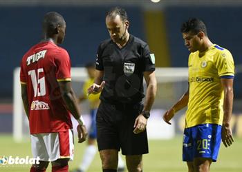 خبير تحكيمي الأهلي يستحق ركلة جزاء أمام الإسماعيلي وقرار الحكم بشأن خطأ معلول صحيح