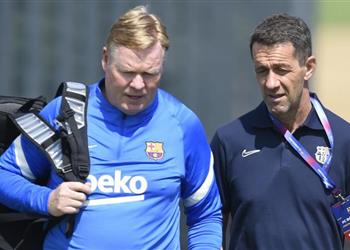 بعد رحيل ميسي رونالد كومان يطالب برشلونة بضم مهاجم