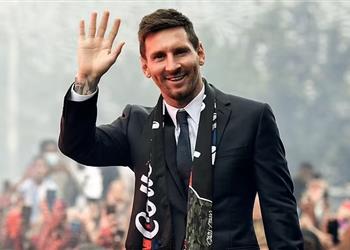 برشلونة مطالب بدفع 33 مليون جنيه إسترليني إلى ميسي رغم انضمامه لـ باريس سان جيرمان