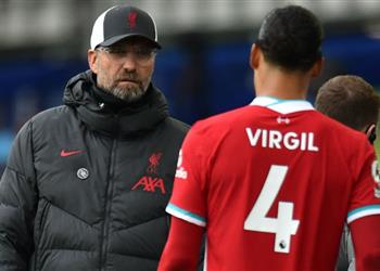 كلوب يعلق على تجديد عقد فان دايك ويوضح موقفه من مباراة ليفربول ونورويتش سيتي