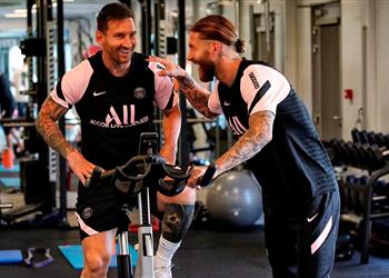 منهم راموس باريس سان جيرمان يعلن غياب 5 لاعبين قبل مباراة ستراسبورج