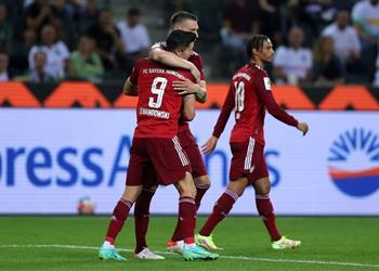 ليفاندوفسكي يفتتح أهداف بايرن ميونخ لموسم 2021 22 ويحقق رقم ا تاريخي ا