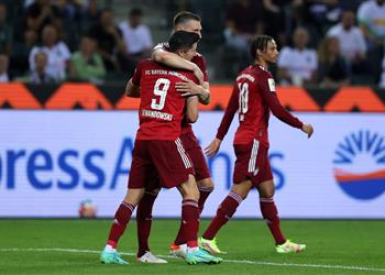 فيديو ليفاندوفسكي ينقذ بايرن ميونخ ويقوده لتعادل مخيب مع مونشنجلادباخ في الدوري الألماني