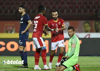 فيديو الأهلي يفوز على إنبي بهدفي بواليا وأفشة ويواصل ملاحقة الزمالك في الدوري