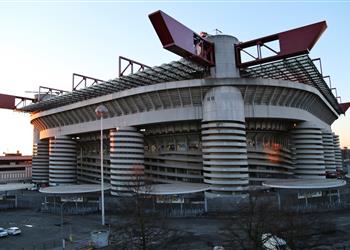 تقارير إنتر وميلان معروضان للبيع