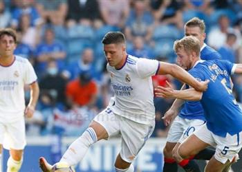 إنتر ميلان يقترب من التعاقد مع لوكا يوفيتش