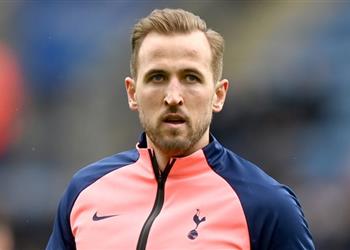 سكاي كين يشارك للمرة الأولى في تدريبات توتنهام رغم شائعات الرحيل