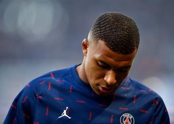 باريس سان جيرمان يحسم قراره بشأن رحيل مبابي وسط اهتمام ريال مدريد
