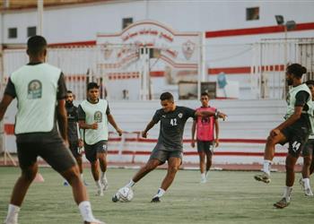 مران الزمالك كارتيرون يجتمع مع الجهاز الفني واللاعبين وعودة حميد أحداد