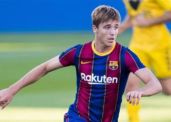 كومان يلجأ لـ نيكو بعد استبعاد ضم لاعب جديد في برشلونة