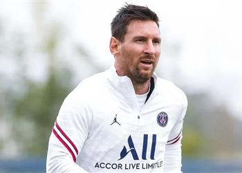 الظهور الأول يتأجل تقارير ميسي قد يغيب عن مباراة باريس سان جيرمان وبريست