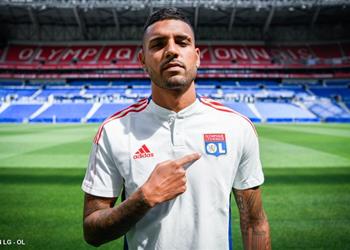 رسمي ا ليون يضم إيمرسون بالميري من تشيلسي