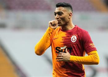 ليون وليل يتنافسان على ضم مصطفى محمد في الميركاتو الصيفي