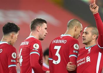 كلوب يوضح موقف فابينيو وهندرسون وألكانتارا من مباراة ليفربول وبيرنلي