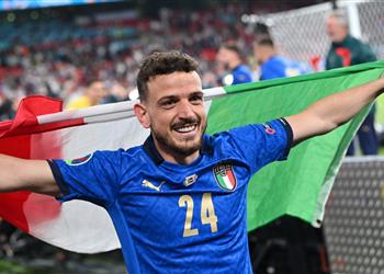 رسمي ا ميلان ي علن ضم فلورينزي من روما