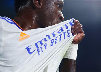 فيديو فينيسيوس جونيور يتألق ويتعادل من جديد لـ ريال مدريد أمام ليفانتي