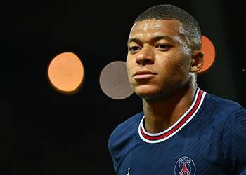 باريس سان جيرمان رد ا على ريال مدريد 220 مليون يورو لبيع مبابي