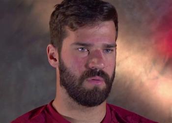 أليسون بيكر عن منعه من الانضمام لمنتخب البرازيل أشعر بالسوء