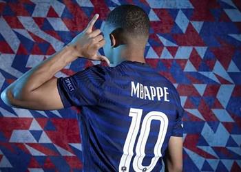 ماركا باريس سان جيرمان يوافق على بيع مبابي لـ ريال مدريد والإعلان الرسمي غد ا