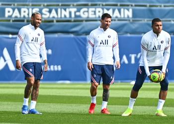 ليكيب ميسي ونيمار ومبابي يشاركون مع باريس سان جيرمان أمام ريمس