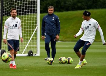 قائمة باريس سان جيرمان ضد ريمس ضم ميسي ومبابي ونيمار