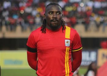 لاعب أوغندا يتوقع نتيجة مباراة مصر والكونغو