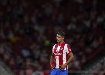 رسمي ا أتلتيكو مدريد يعلن إصابة سواريز وغيابه عن أوروجواي في تصفيات كأس العالم